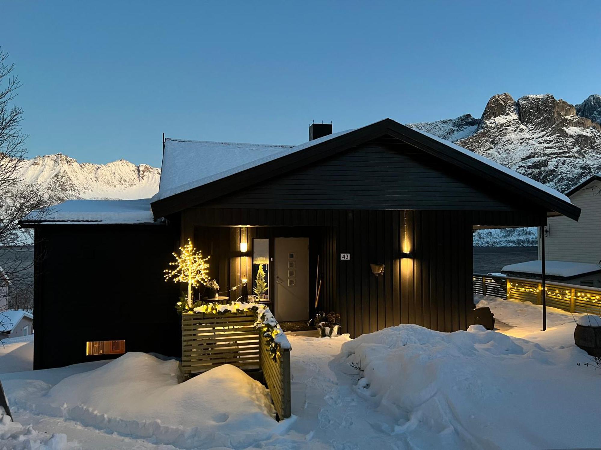 Rigmorhuset Villa Fjordgard ภายนอก รูปภาพ